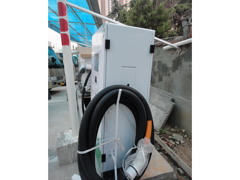 分體式充電樁